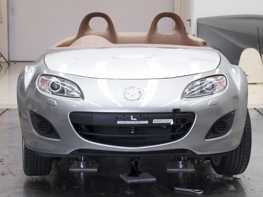  Mazda MX-5 Super Lightweight Version 2009 года  (фото 4 из 99)